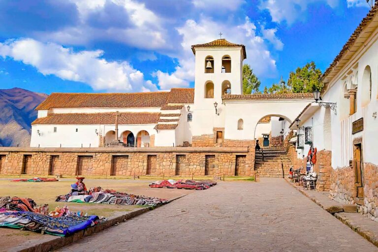chinchero main square 2 768x512